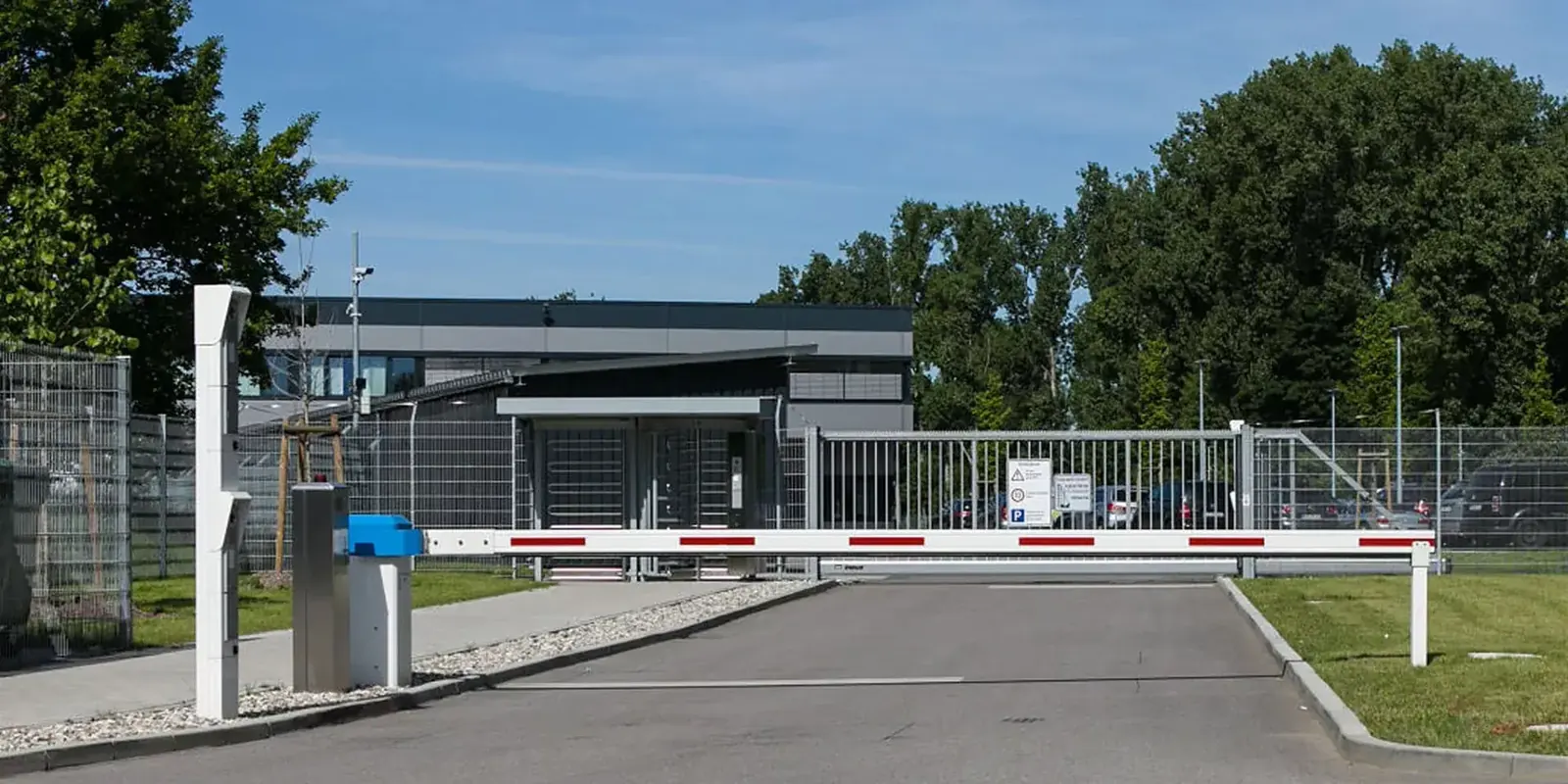 Effektive Schrankenlösungen für Ihre Industrie